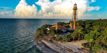 Secret Spots: Uncover Hidden Beauty