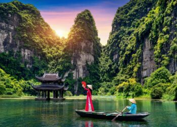 Conscious Exploration: Impact Positively to Nature