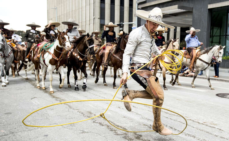 Best Western Cowboy Experiences and Vacations in the US - Thrillist